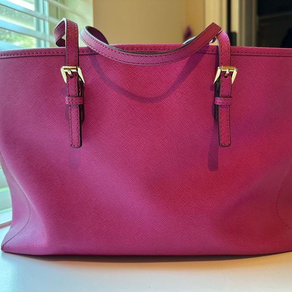 Michael Kors Tote Fuschia - Picture 3 of 9